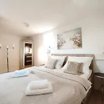Old Town Duplex Penthouse - 73m2 Daire Gdansk