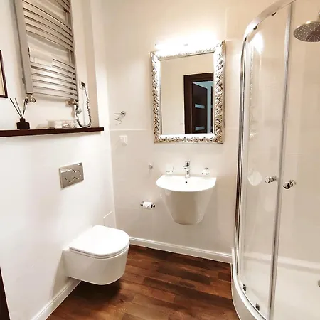 Апартаменты Rabe Old Town - Two-level Retreat Гданьск