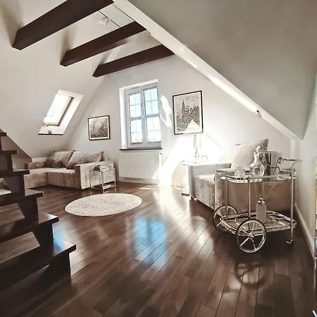 Old Town Duplex Penthouse - 73m2