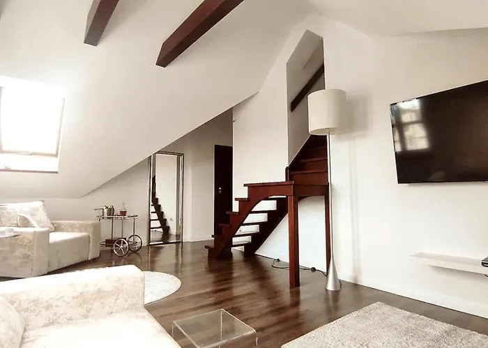 Old Town Duplex Penthouse - 73m2 公寓 *